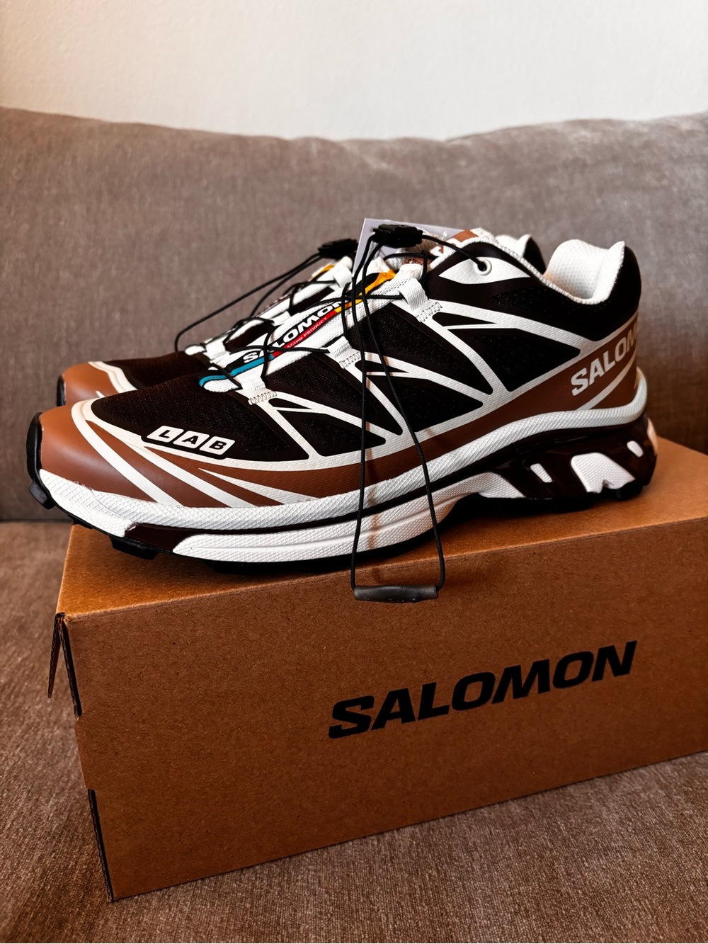 Salomon XT-6 Black Coffee Burro Bitter Chocolate Sneakers W9 / M8 NWT - Picture 6 of 6